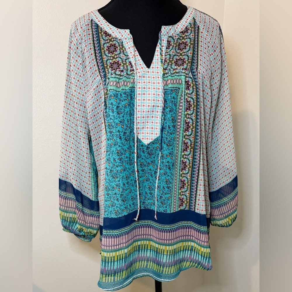 Fig and Flower Womens Boho Patchwork Print Lace Back Split Neck Blouse Blue Med